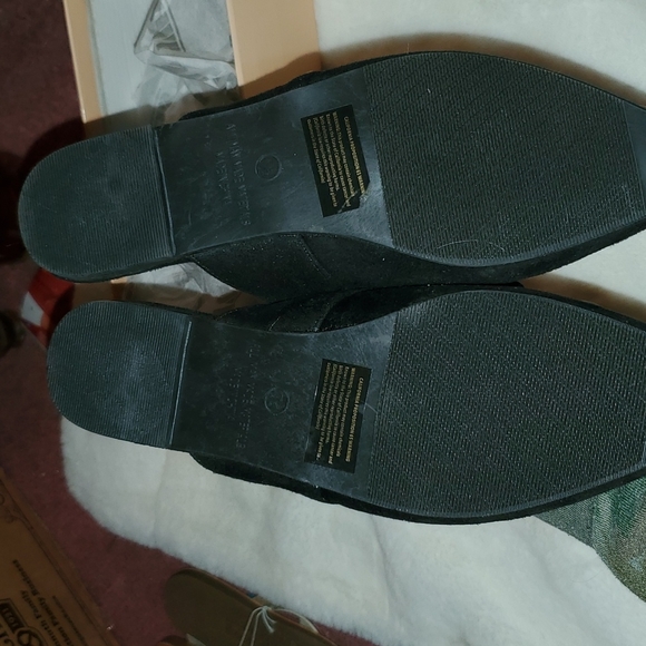 Black suede bow tie slip on flat - Picture 3 of 4